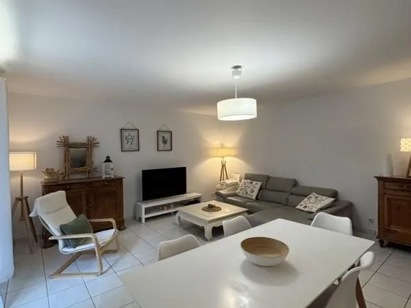 Chambre 5 pièces 97 m²