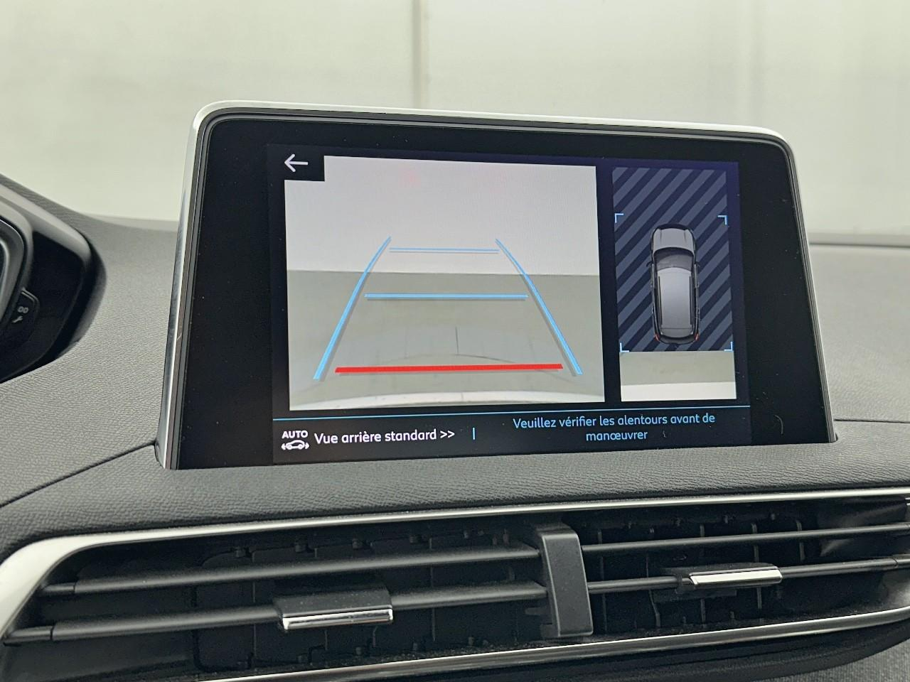Peugeot 3008 hybrid 225 e-eat8 allure — photo 26