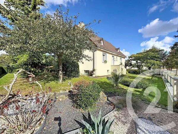 Maison 6 pièces 121 m²
