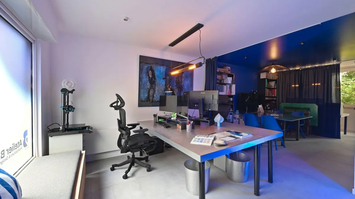 Photo 1