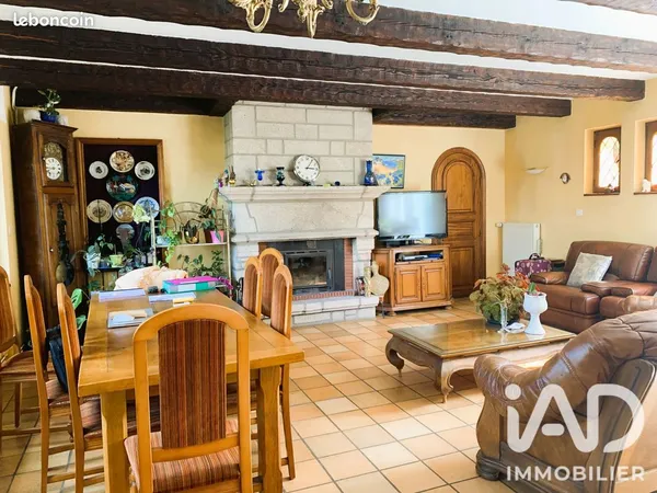 Maison 6 pièces 157 m²