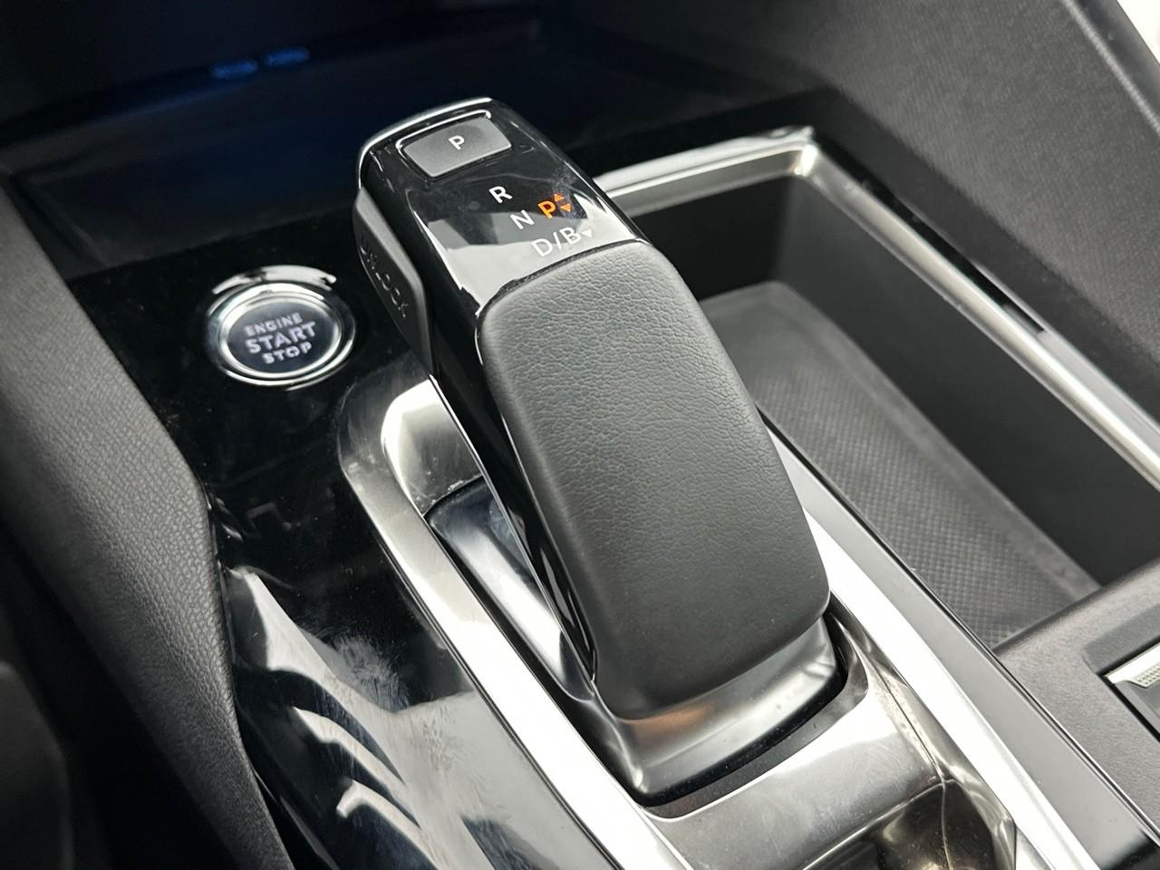 Peugeot 3008 hybrid 225 e-eat8 allure business — photo 29