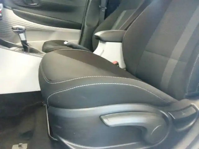 Hyundai I20 1.0 t-gdi 100 dct-7 hybrid 48v — photo 43
