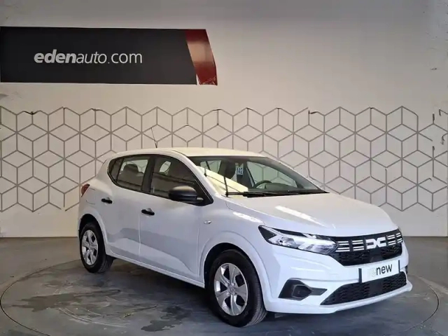 Dacia Sandero sce 65 — photo 7