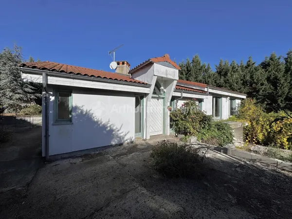 Maison de 117m2 sur Terrain de 2005m2, CHANONAT