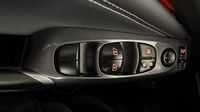 Nissan Juke 1.0 DIG-T 117ch N-Connecta — photo 28