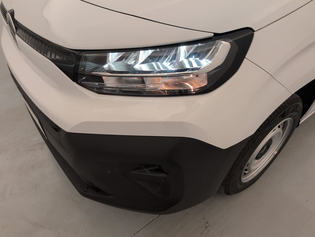 Citroën Berlingo Van — photo 18