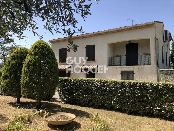 Maison à vendre de 11 pièces de 298 m²