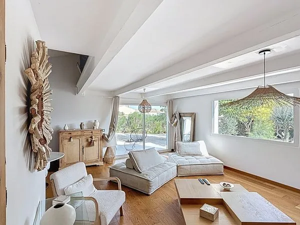 Villa 5 pièces 150 m²