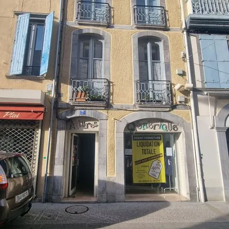 Murs commerciaux 69 m² Bagnères-de-Bigorre