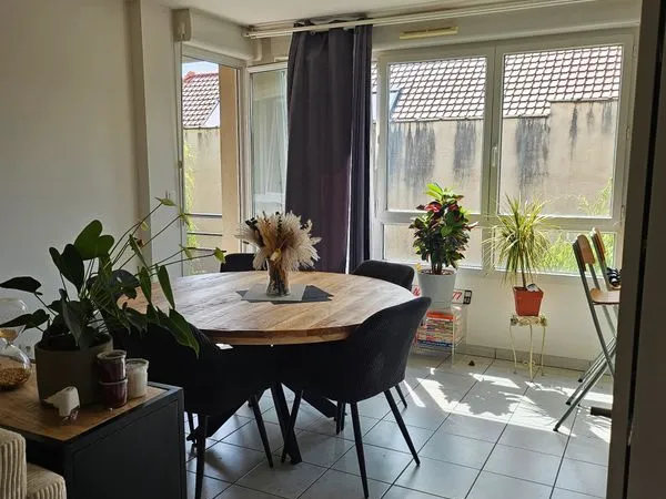 T3 récent de 66 m2 Centre Ville Balcon Sud prox métro - 814 CC