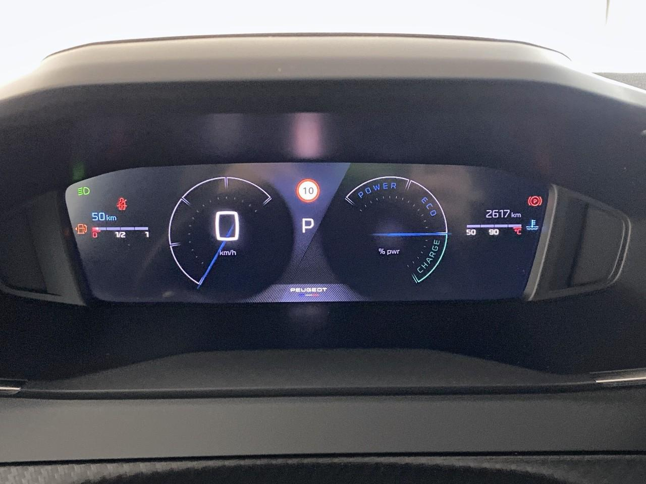 Peugeot 2008 hybrid 145 ch e-dcs6 allure — photo 15
