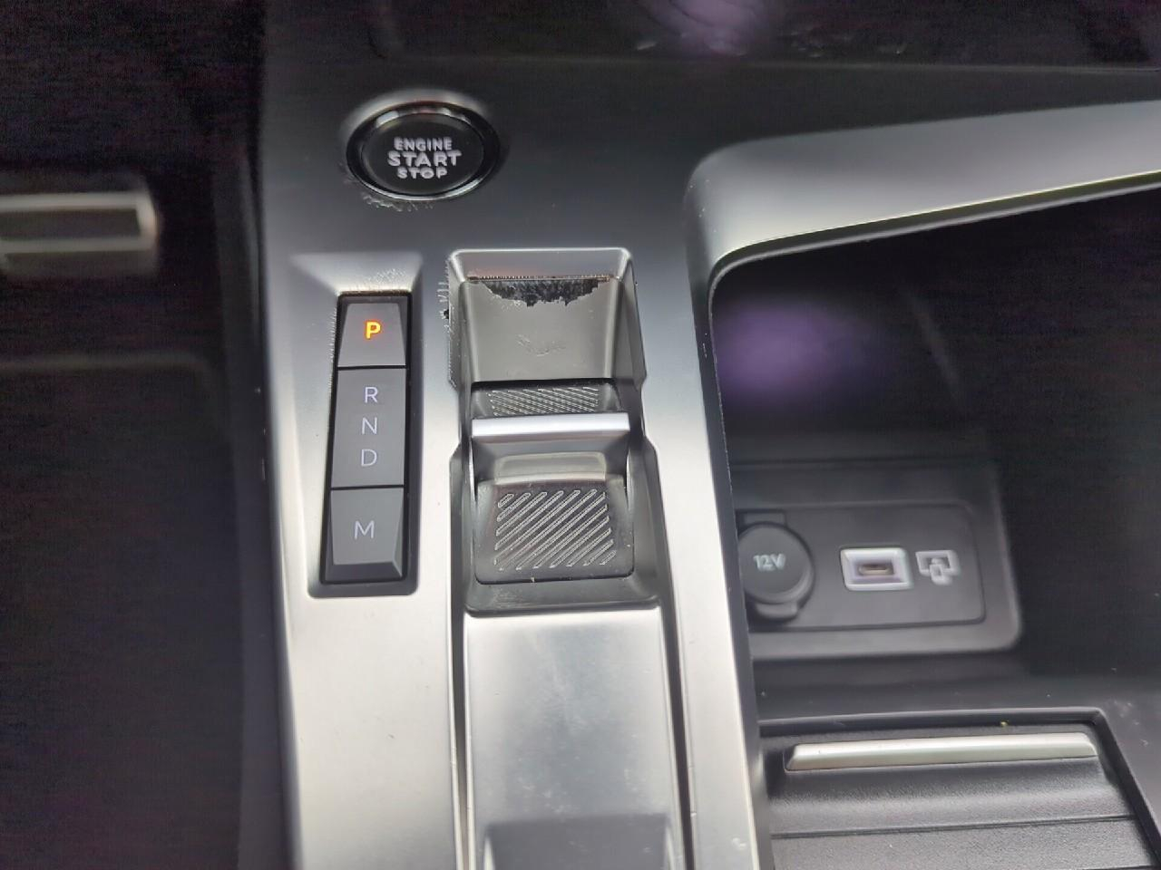Peugeot 308 puretech 130ch s&s eat8 gt pack — photo 25