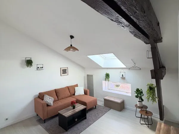 🏡 À LOUER - Superbe T2 Meublé - 690 hors charges