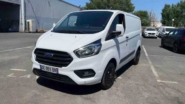 Ford Transit custom fourgon 280 l1h1 2.0 ecoblue 130