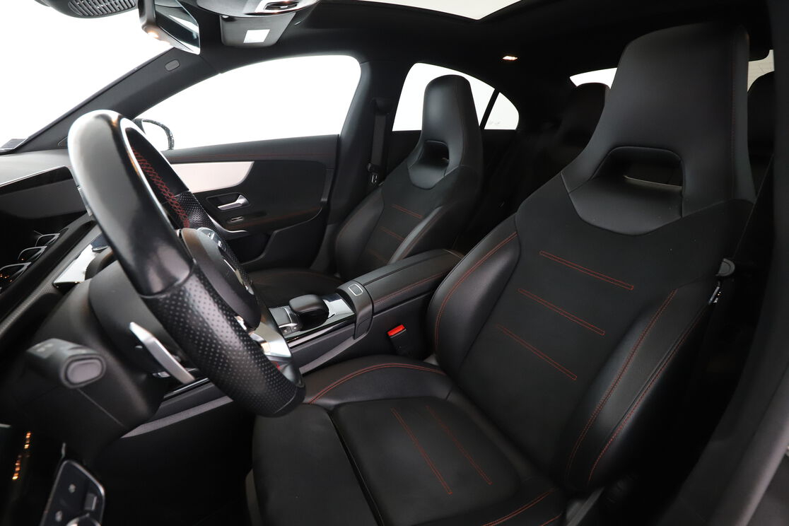 Mercedes-Benz CLA 220 d AMG Line 8G-DCT — photo 9