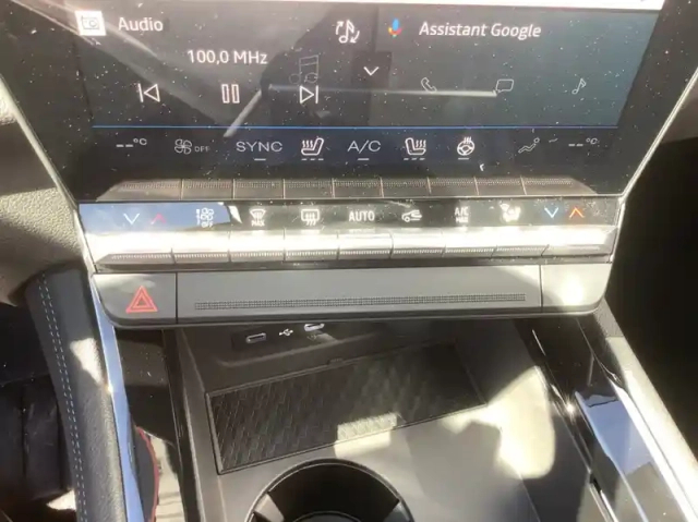 Renault Austral nouveau full hybrid e-tech 200 ch esprit alpine — photo 16