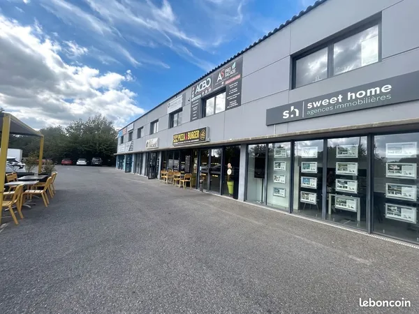 Local commercial 47 m² GAREOULT