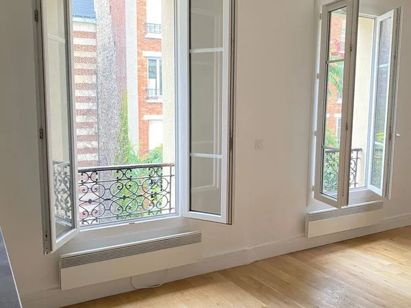 Studio 1 pièce 27 m²