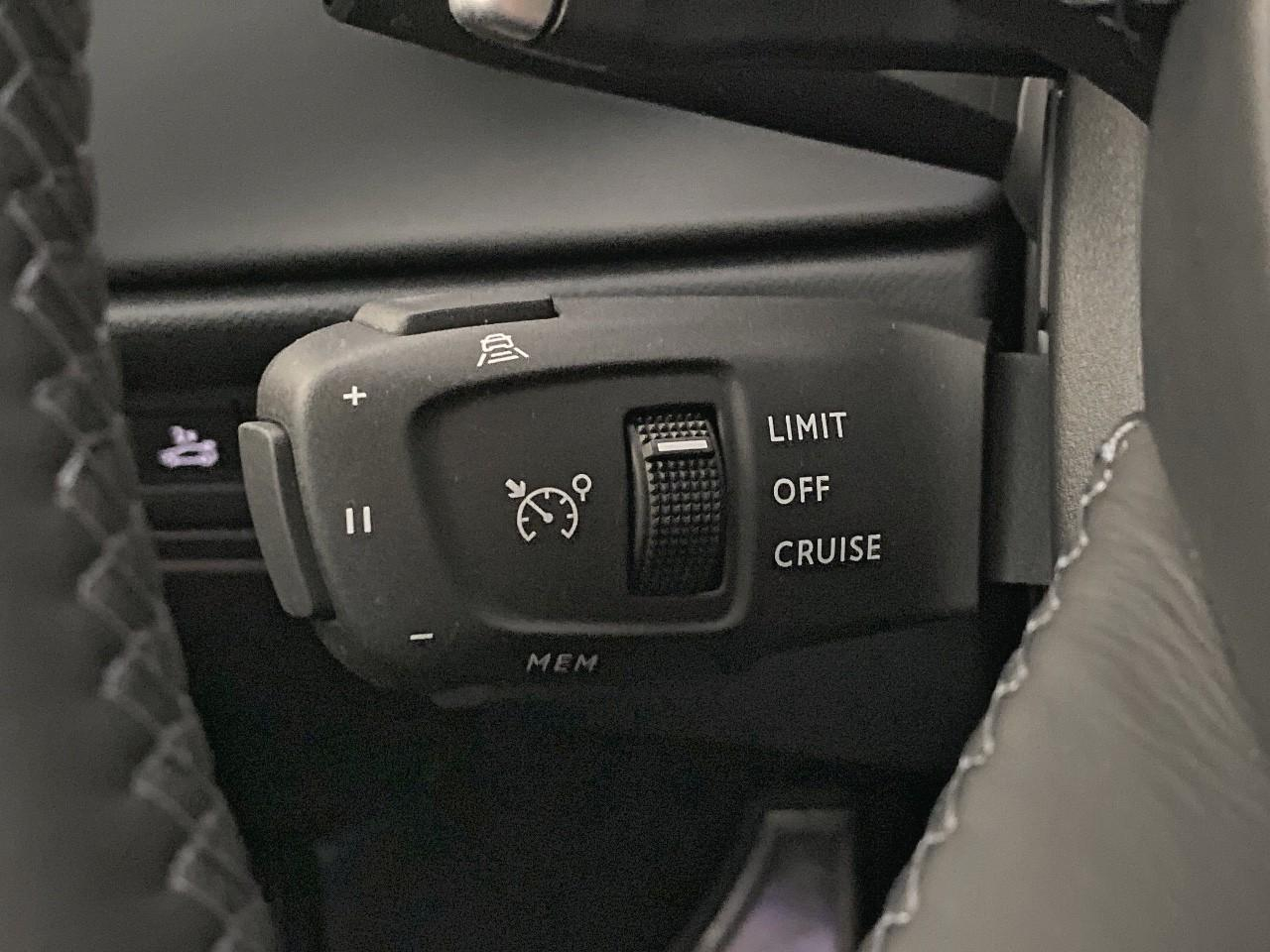 Ds Ds 9 9 hybrid e-tense 250ch rivoli+ 28g — photo 19