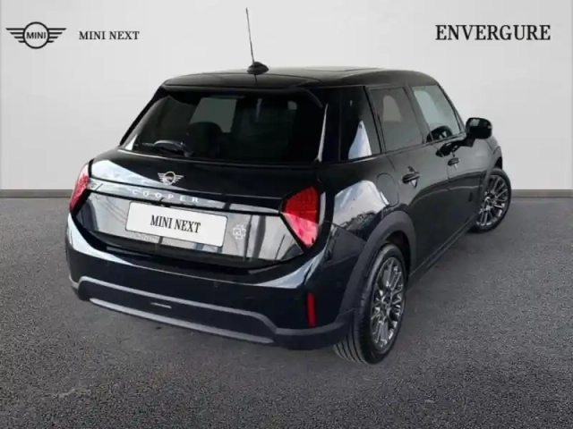 Mini Cooper 5 portes c 156ch classic dkg7 — photo 2