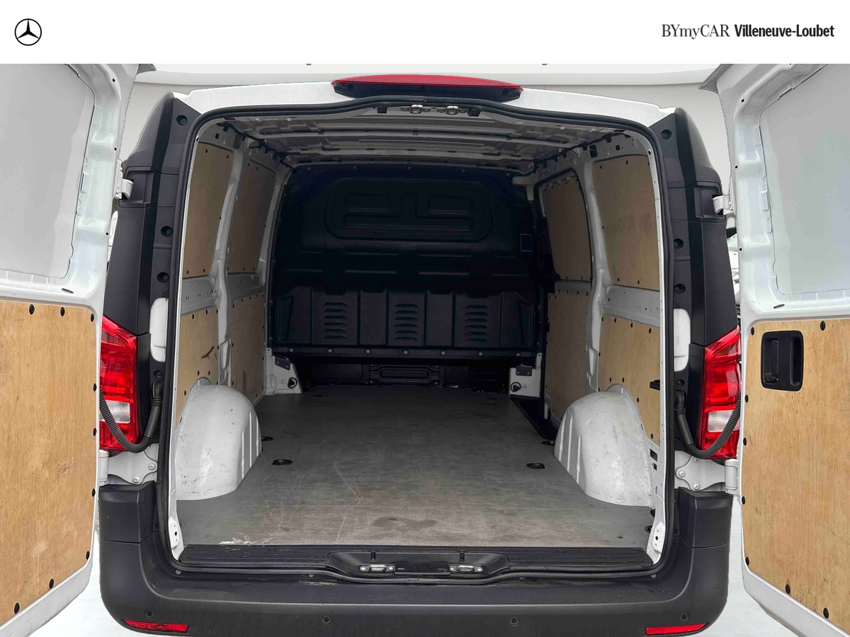 Mercedes VITO FOURGON 114 CDI LONG BVA RWD — photo 15