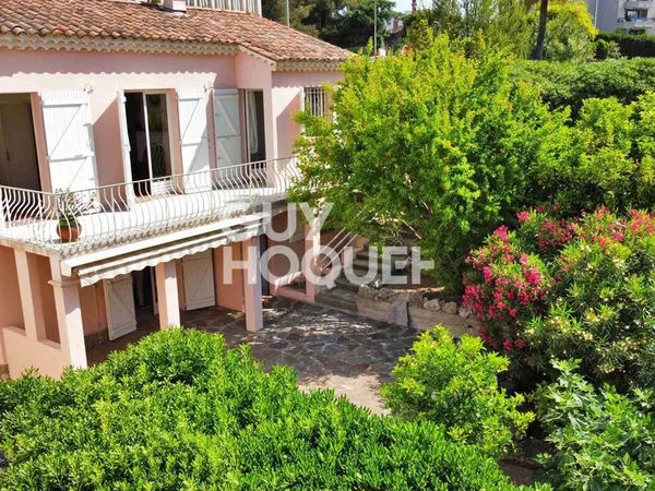 Maison Vente Cavalaire-sur-Mer 6p 99m² 549000€