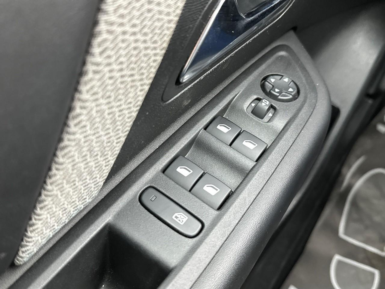 Citroën C4 puretech 130 s&s eat8 shine — photo 15