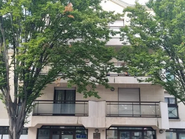 Appartement 7 pièces 160 m²