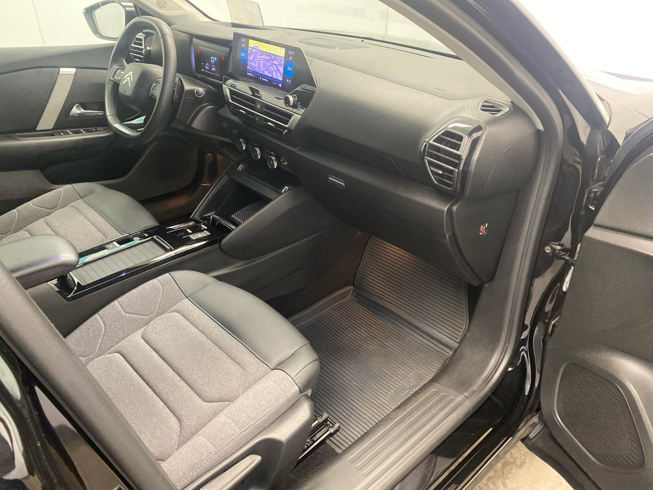 Citroën C4 puretech 130 s&s eat8 c-series — photo 28