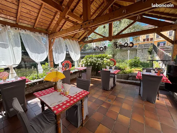 Fonds de commerce, restaurant 97 m² PONTARLIER