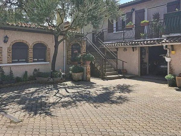 Maison 7 pièces 96 m²