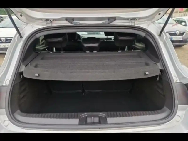Renault Clio 1.0 tce 90ch techno — photo 5