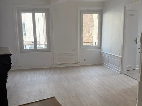 Appartement T2 36m2 entièrement rénové - Centre ville de Thiers