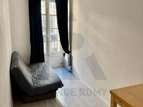 Appartement 1 pièce 11 m²