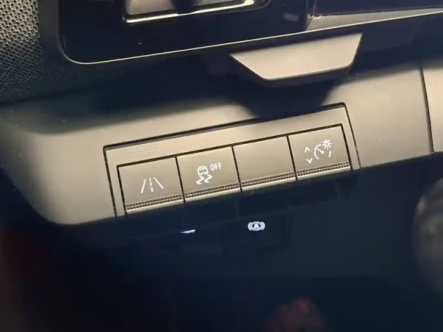 Renault Megane e-tech ev60 130ch optimum charge — photo 33
