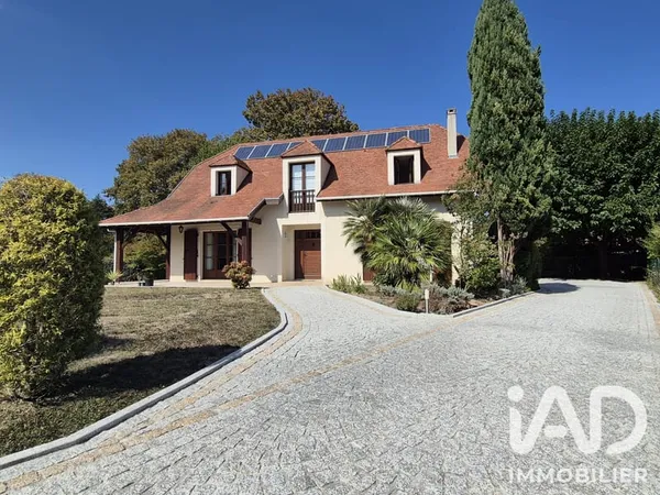 Maison 6 pièces 170 m²