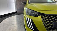 Peugeot 208 1.2 Hybrid 100ch Allure e-DCS6 — photo 17