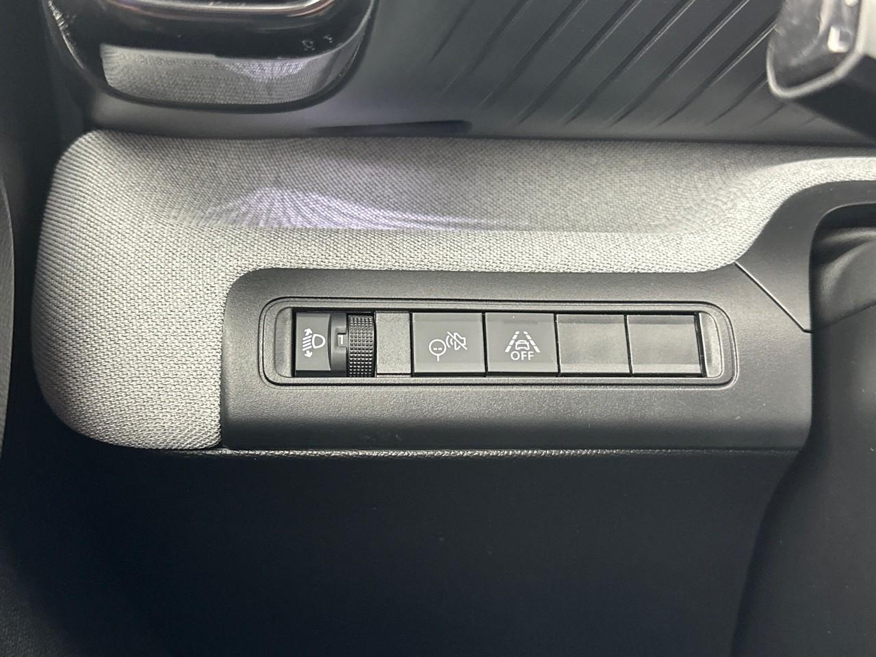 Citroën C3 Aircross hybride 145 ch aut plus — photo 16