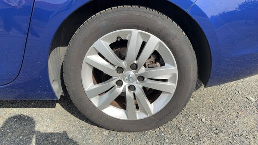 Peugeot 308 SW 1.5 BlueHDi 130 EAT6 - Active Business – 2019 – 146443 km – Diesel – Boîte Automatique — photo 19