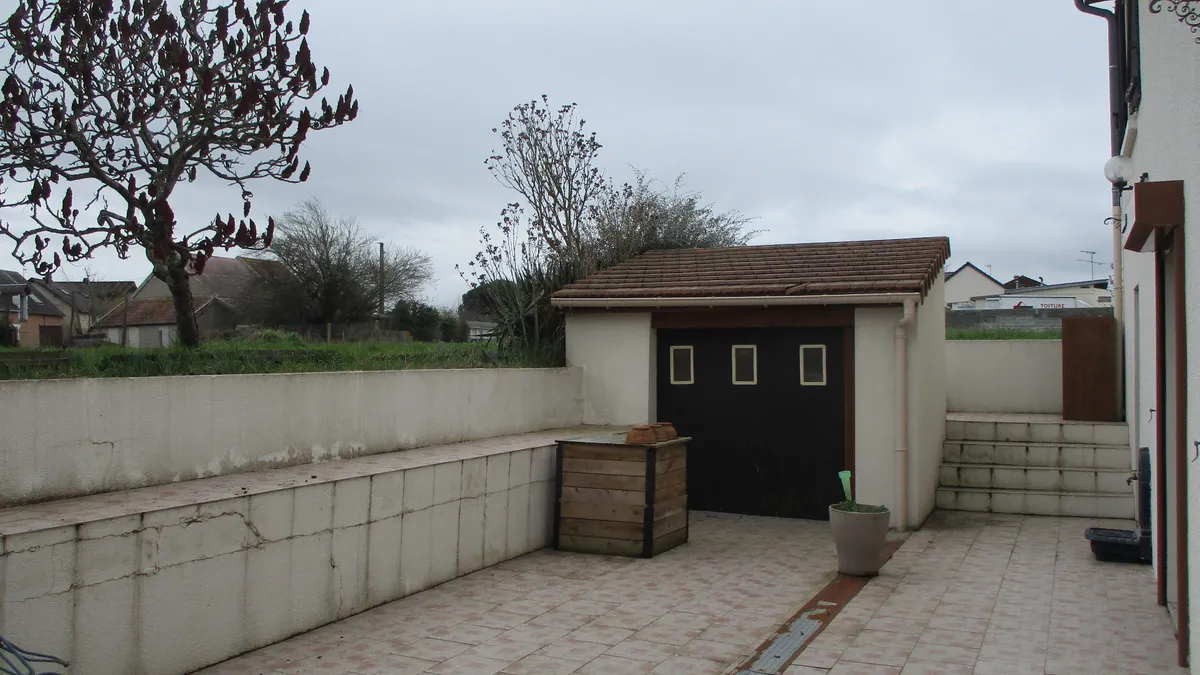 Photo 3