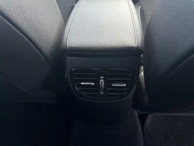 Kia Xceed design plug-in hybrid — photo 19
