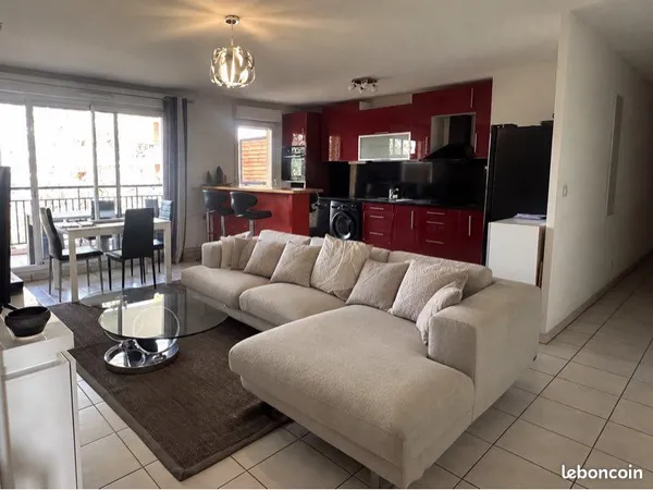 T3 meublé de 71 m² avec terrasse et parking - Marseille 11e, secteur La Pomme