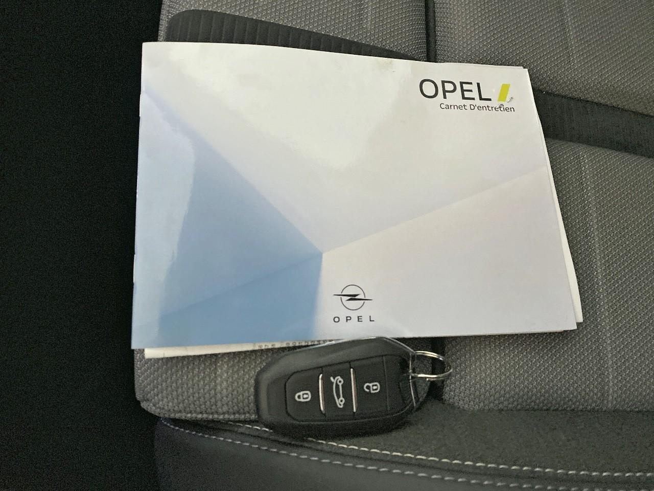 Opel Grandland 1.2 turbo hybrid 145 ch e-dct6 gs — photo 17