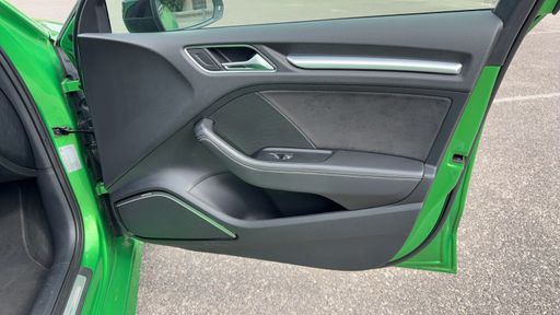 Audi RS3 Berline 2.5 TFSI 400 Quattro S-Tronic 7 - . – 2020 – 77073 km – Essence – Boîte Automatique — photo 38