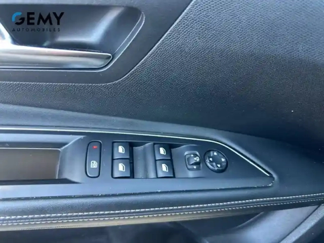 Peugeot 5008 puretech 130ch s&amp;s bvm6 — photo 32