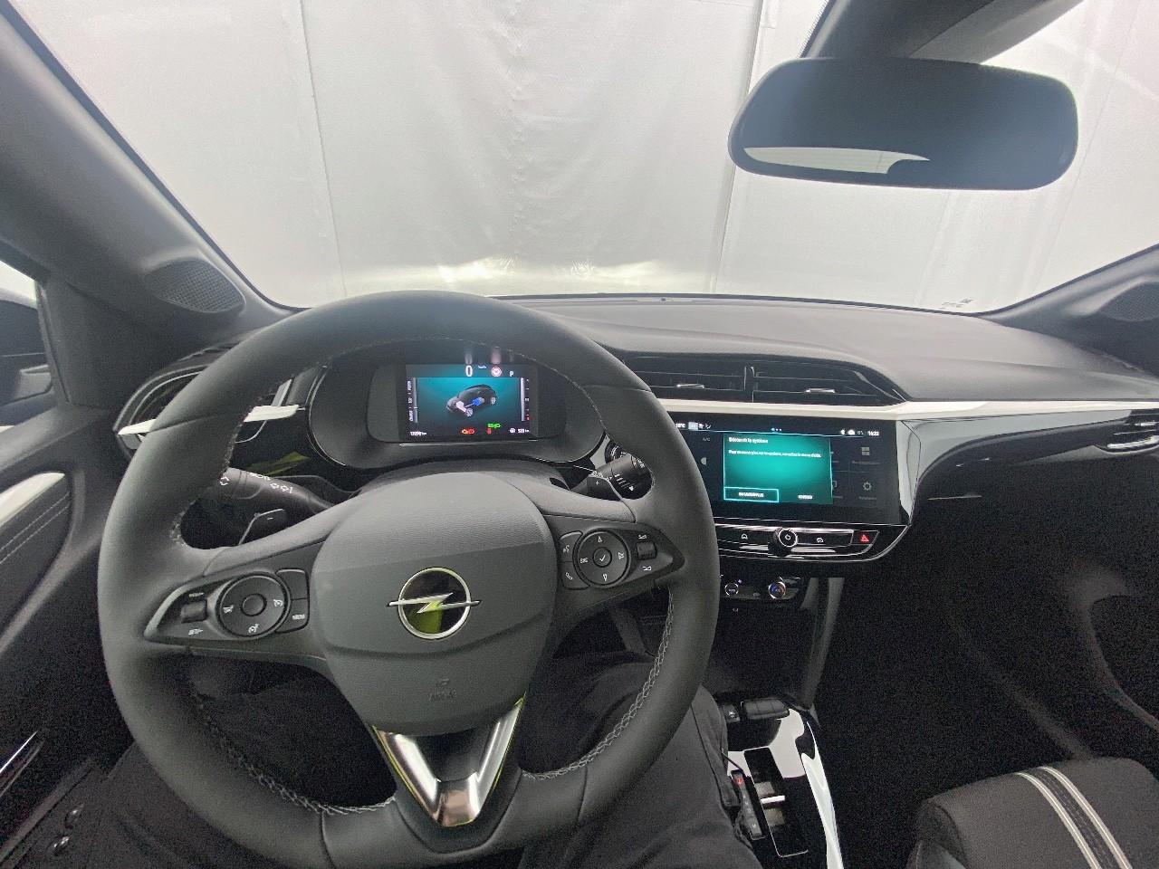 Opel Corsa 1.2 turbo hybrid 145 ch autom gs — photo 12