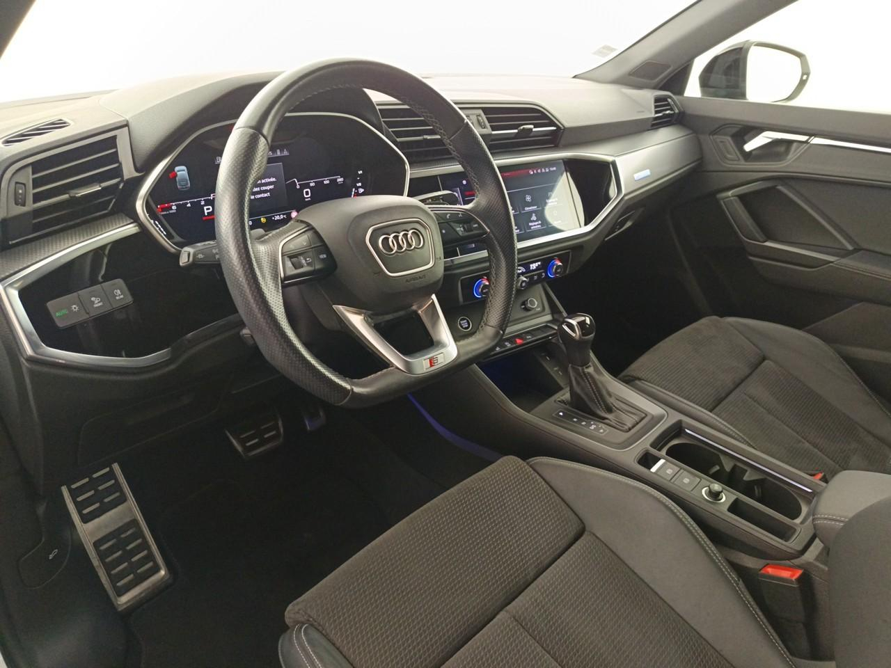 Audi Q3 sportback 35 tfsi 150 ch s tronic 7 s edition — photo 12