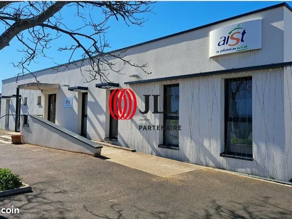 LOCAL D'ACTIVITE 531 m² COURNON-D'AUVERGNE
