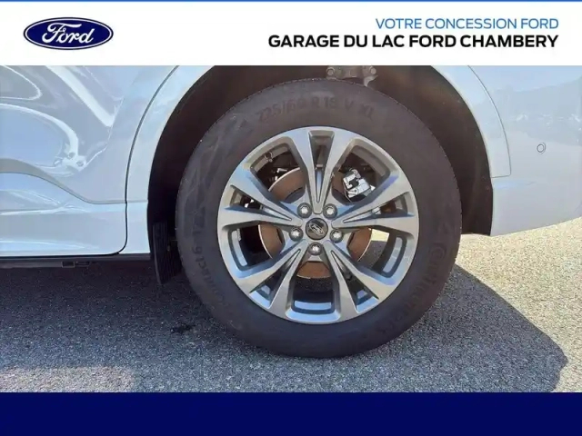 Ford Kuga 2.5 duratec 243ch hybride rechargeable st-line x powershift — photo 4